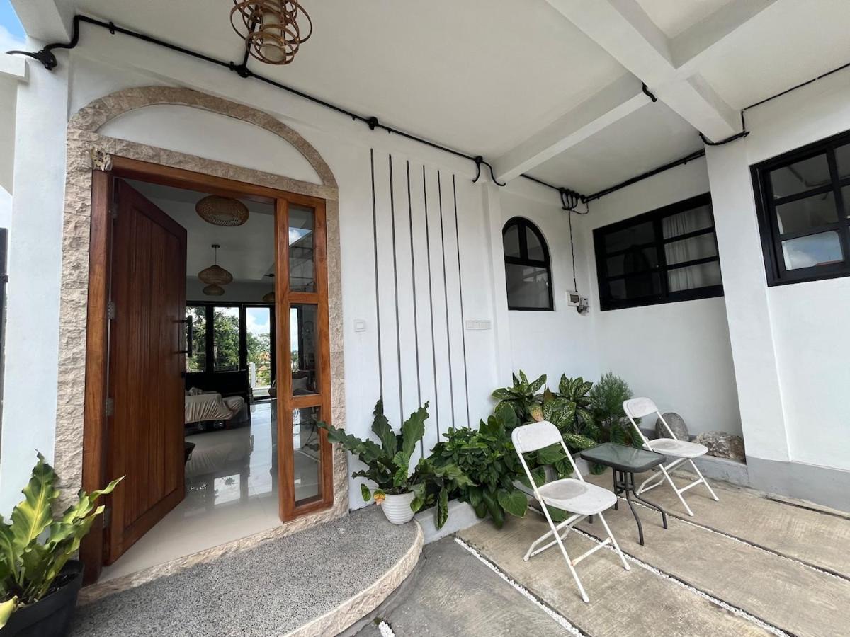 Villa De La Rose 1 Bedroom Ungasan Экстерьер фото